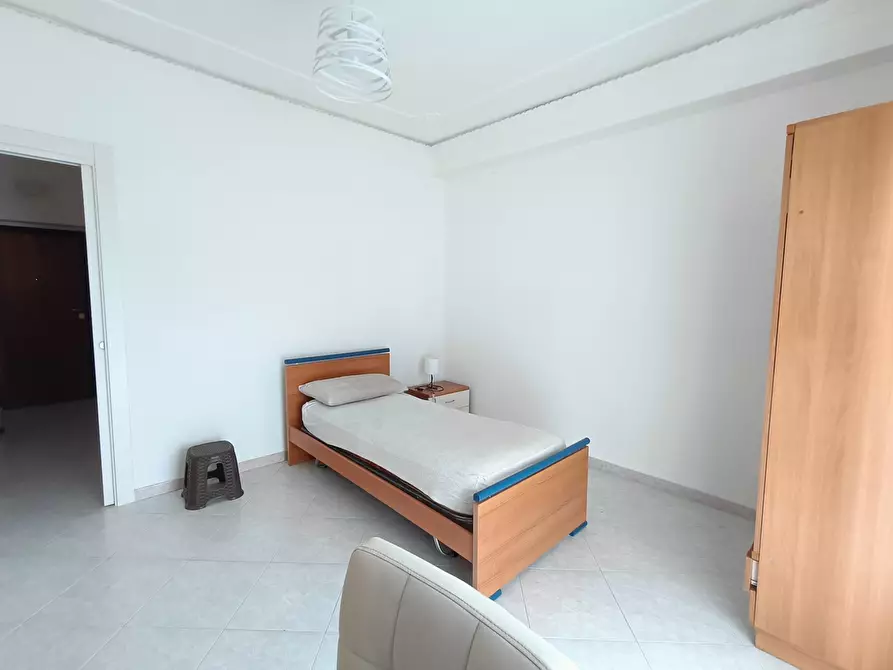 Immagine 3 di Appartamento in vendita  in Via Francesco Bussone  da Carmagnolaa, 4 a Messina