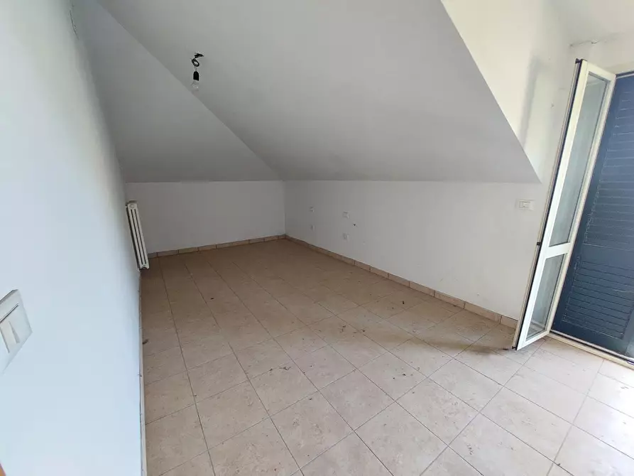 Immagine 8 di Casa bifamiliare in vendita  in Contrada San Pietro, 1 a Tortoreto