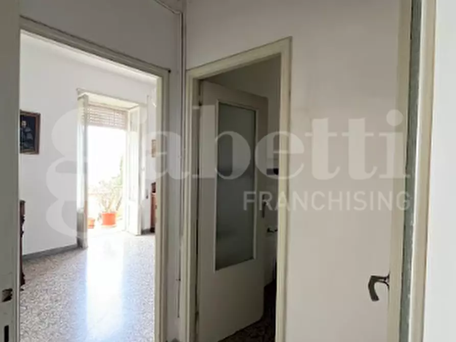 Immagine 6 di Appartamento in vendita  in Via Francesco Bulgarini a Tivoli