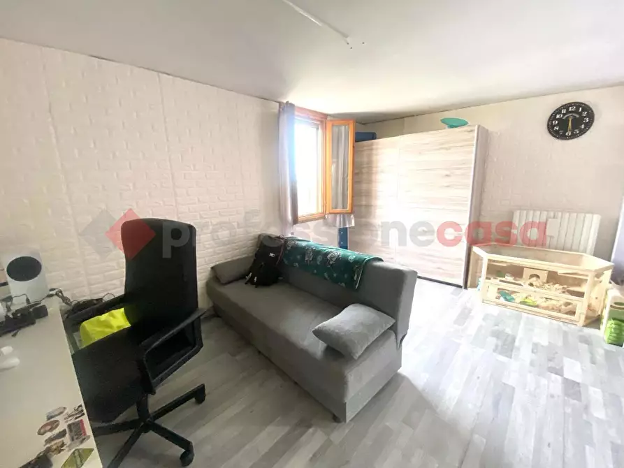 Immagine 10 di Villa in vendita  in Via martiri a Scandiano