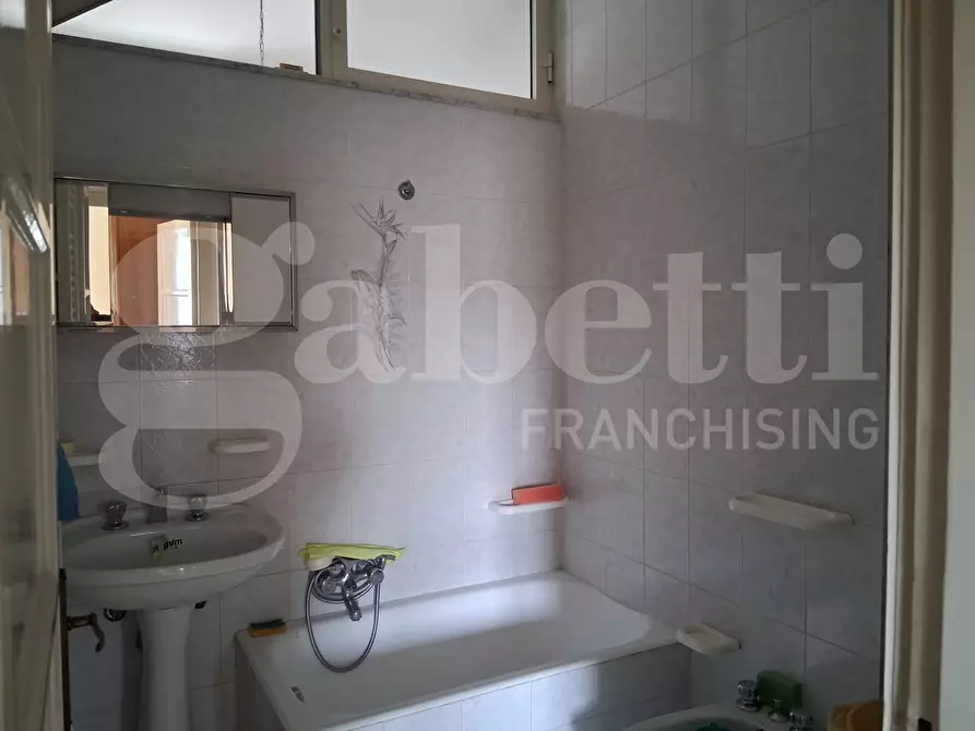 Immagine 14 di Appartamento in vendita  in Via Ducezio, 66 a Ragusa