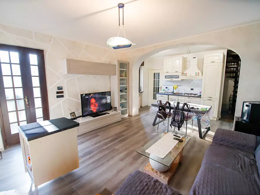 Immagine 9 di Casa indipendente in vendita  in Via Giuseppe di Vittorio a Rivarolo Canavese