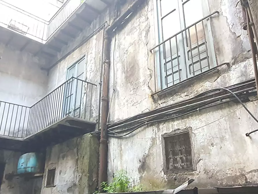 Immagine 4 di Palazzo in vendita  in Corso Tukory, 43 a Palermo