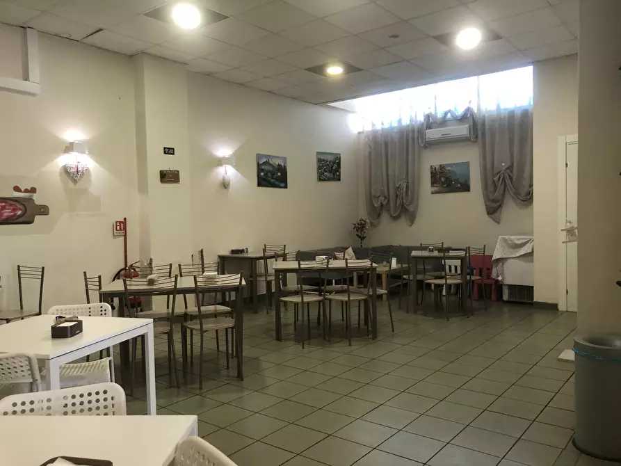 Immagine 17 di Bar / Ristorante in vendita  in Via Chiappitto, 30 a Alatri