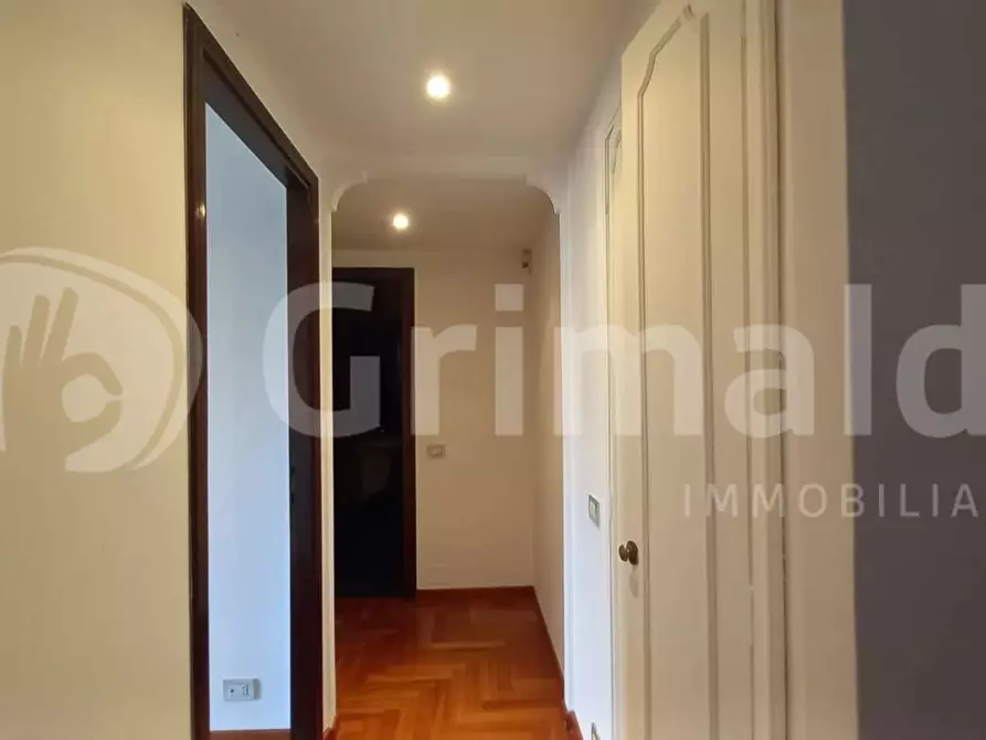 Immagine 11 di Appartamento in vendita  in Via Suor Celestina Donati, 41 a Roma