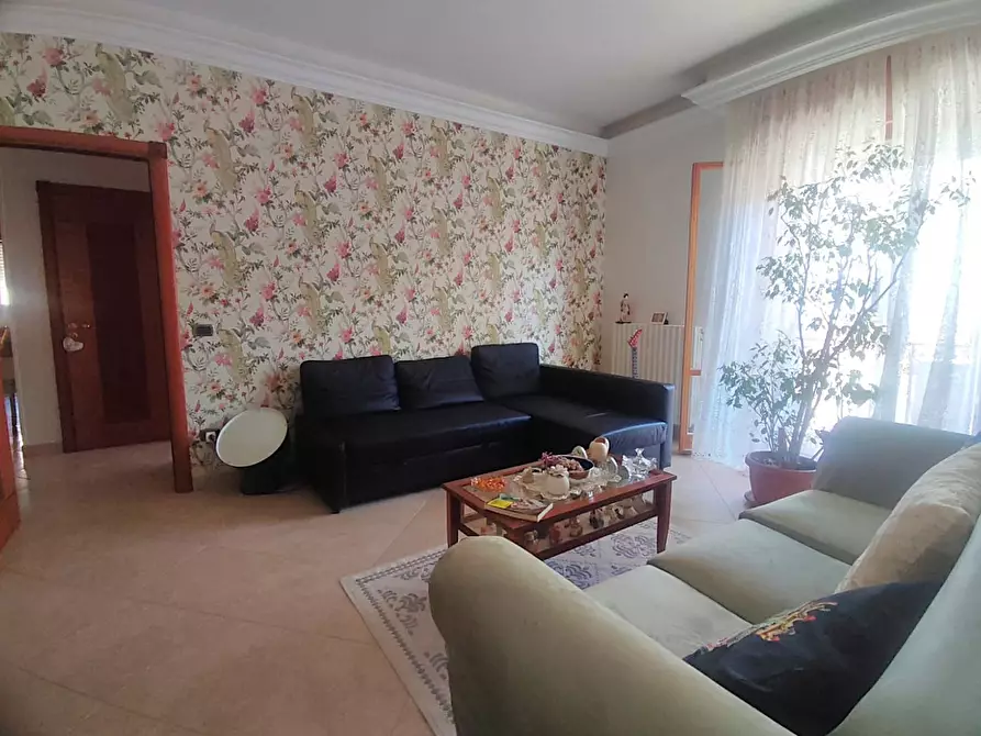 Immagine 4 di Appartamento in vendita  in Viale 2 GIUGNO a San Severo