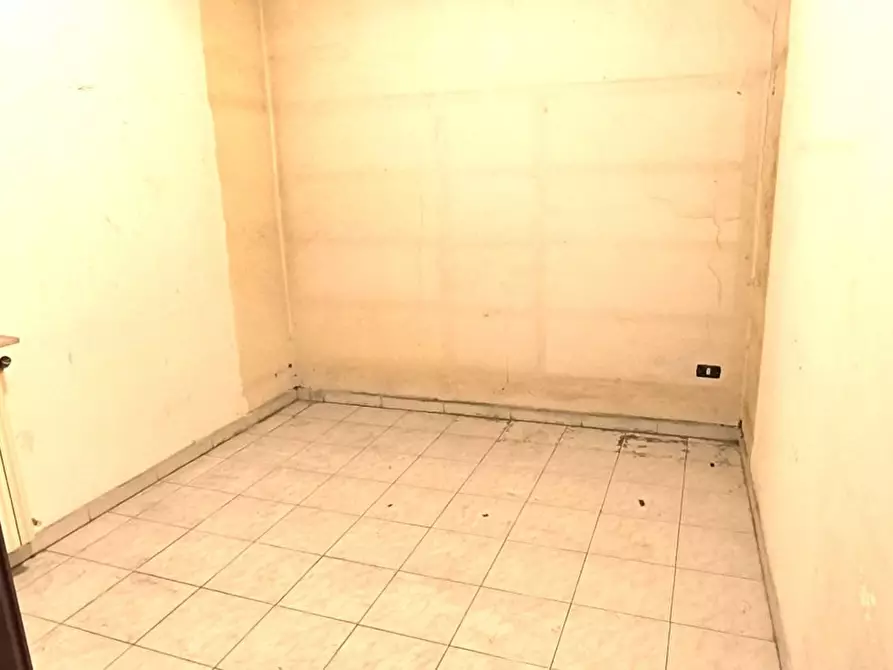 Immagine 11 di Appartamento in vendita  in Via Lanzieri a Napoli