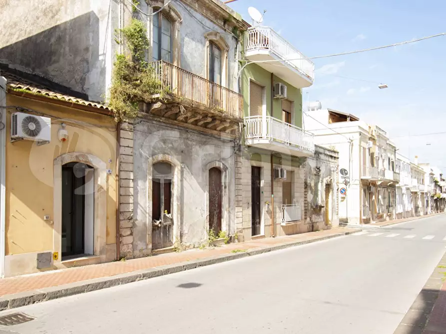 Immagine 2 di Negozio in vendita  in Corso Vittorio Emanuele, 36 a Avola