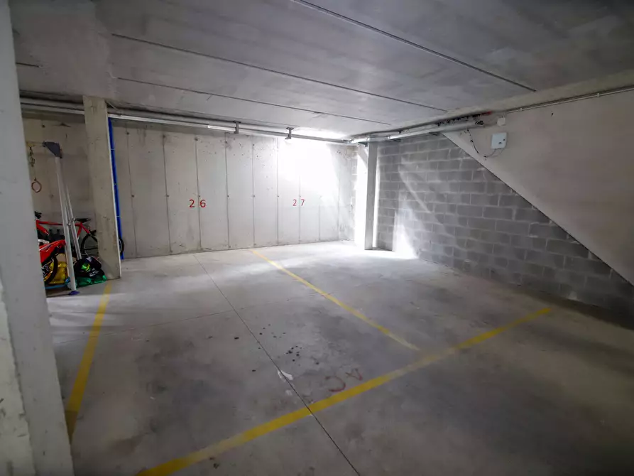 Immagine 19 di Attico in vendita  in Via Manzoni a Bosconero