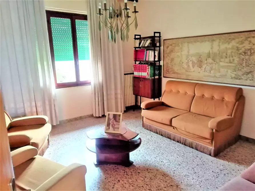 Immagine 3 di Appartamento in vendita  in Via CAVARZERE Via Piave, 00 a Cavarzere