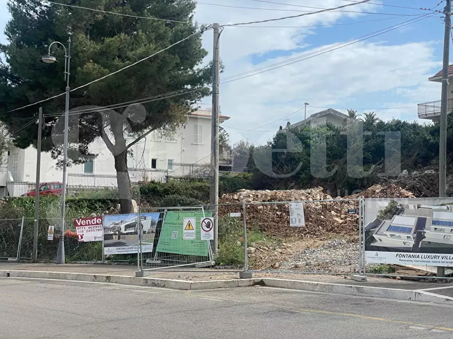 Immagine 11 di Villetta a schiera in vendita  in Via Fontania, 999 a Gaeta