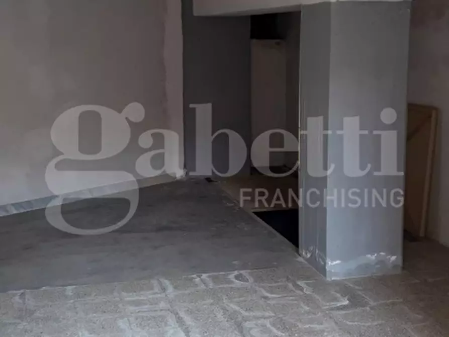 Immagine 7 di Box auto in vendita  in Piazza Genova, 79 a Ostuni