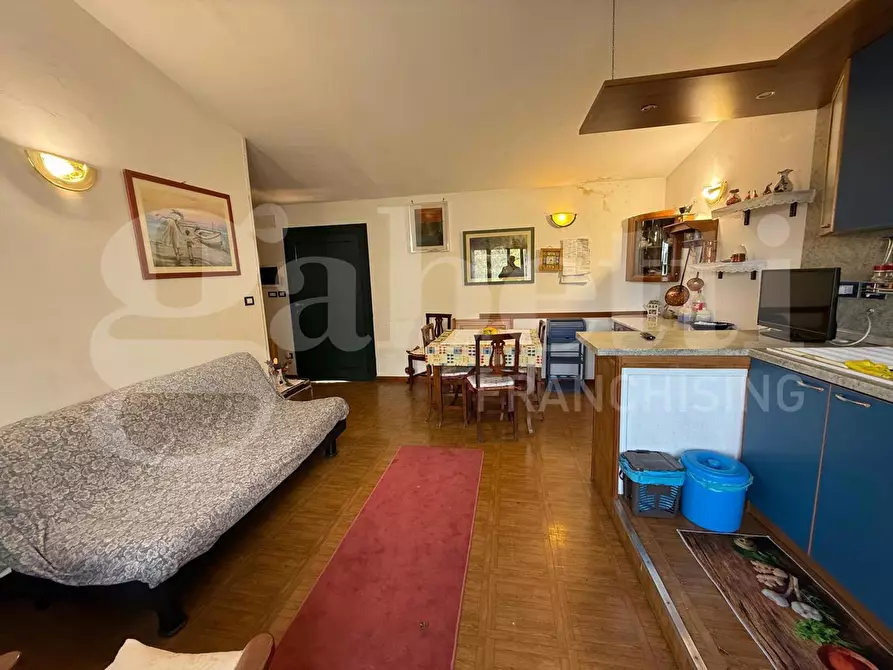 Immagine 4 di Appartamento in vendita  in Via ADAMO ONOFRI, 3 a Rivodutri