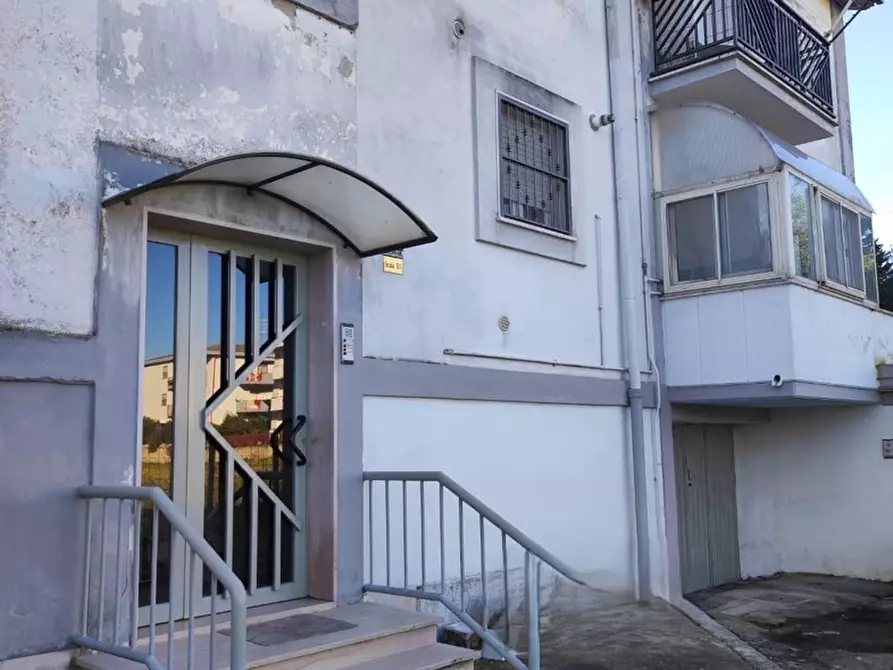 Immagine 11 di Appartamento in vendita  in Via GIULIO CESARE a San Severo