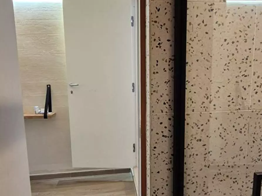 Immagine 24 di Appartamento in vendita  in Corso Umberto I, 178 a Torre Annunziata