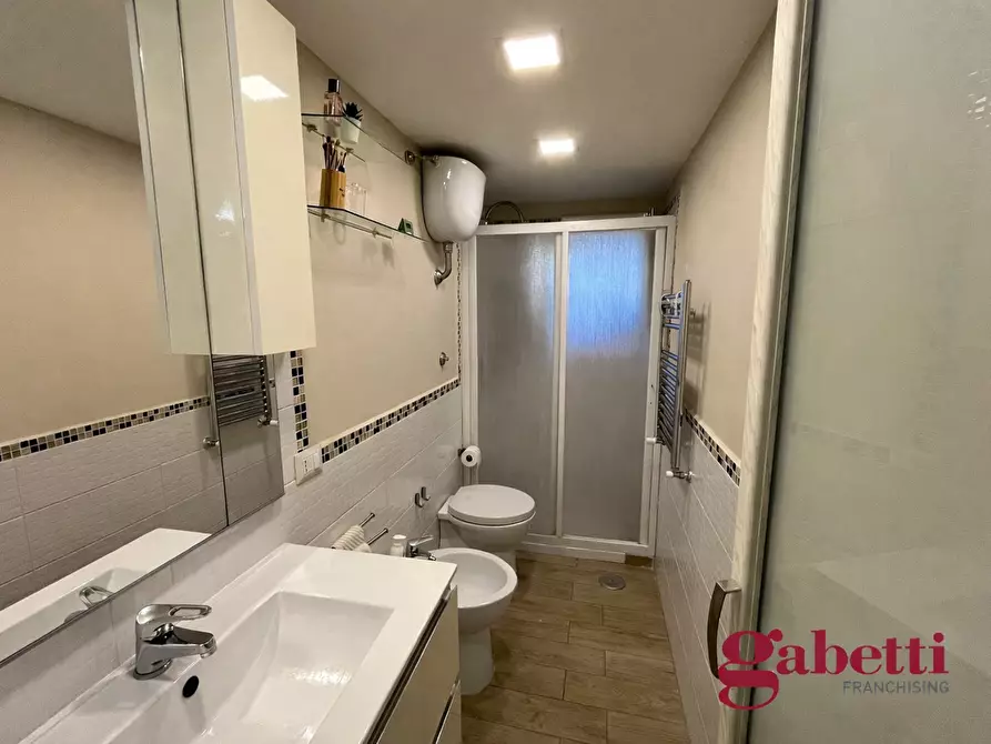 Immagine 11 di Appartamento in vendita  in Via Ponti Rossi, 37 a Napoli