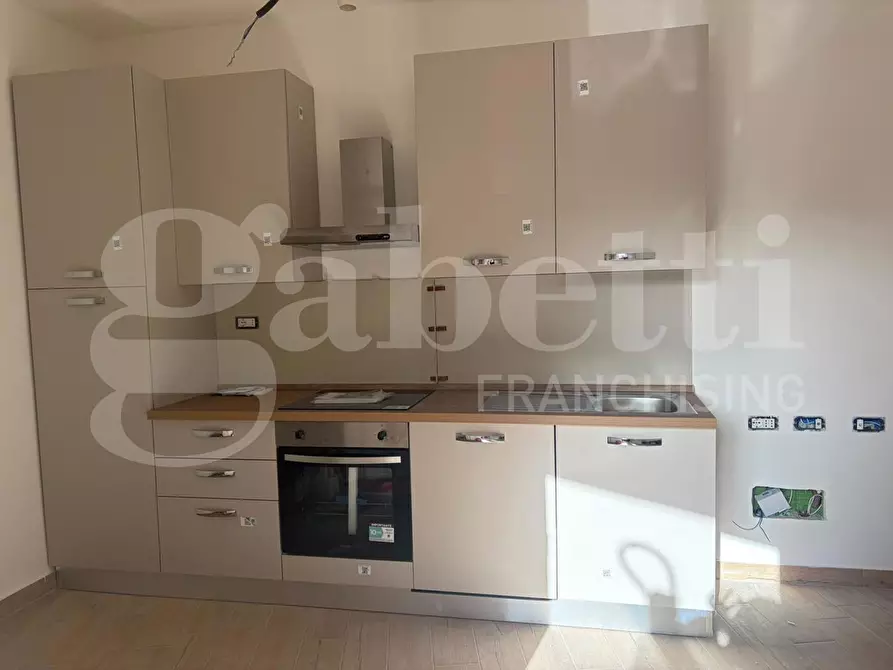 Immagine 13 di Appartamento in affitto  in Via Vezzano Ligure, 20 a Roma