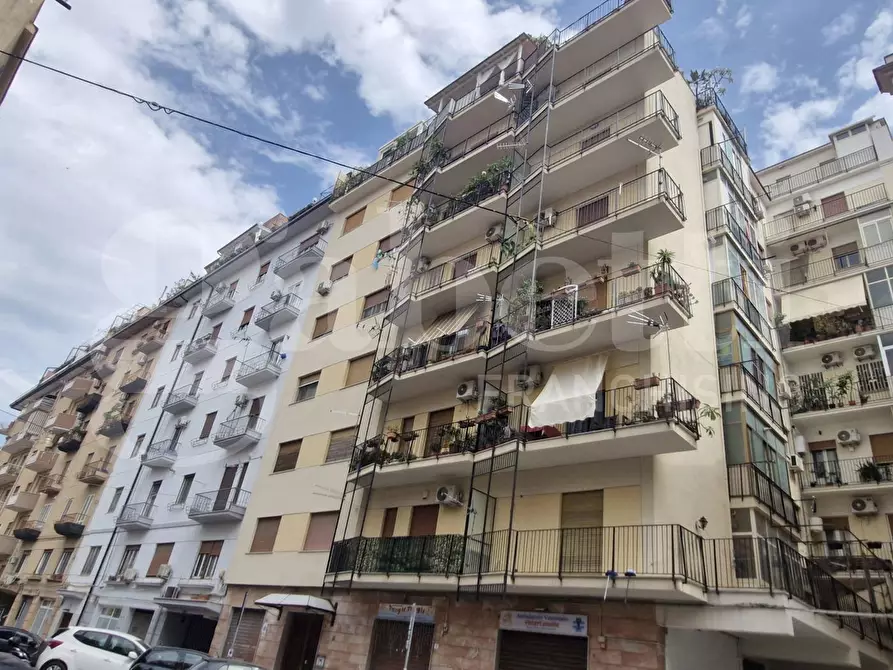 Immagine 2 di Appartamento in vendita  in Via Ciullo D'Alcamo a Palermo
