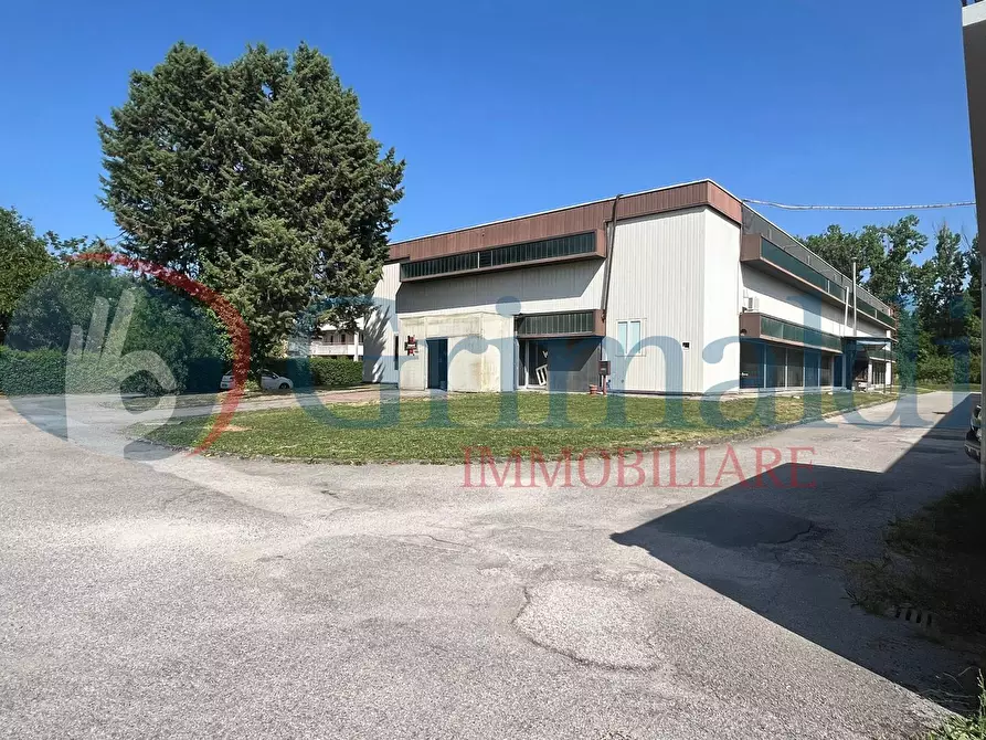 Immagine 12 di Capannone industriale in vendita  in Via galileo galilei a Corciano