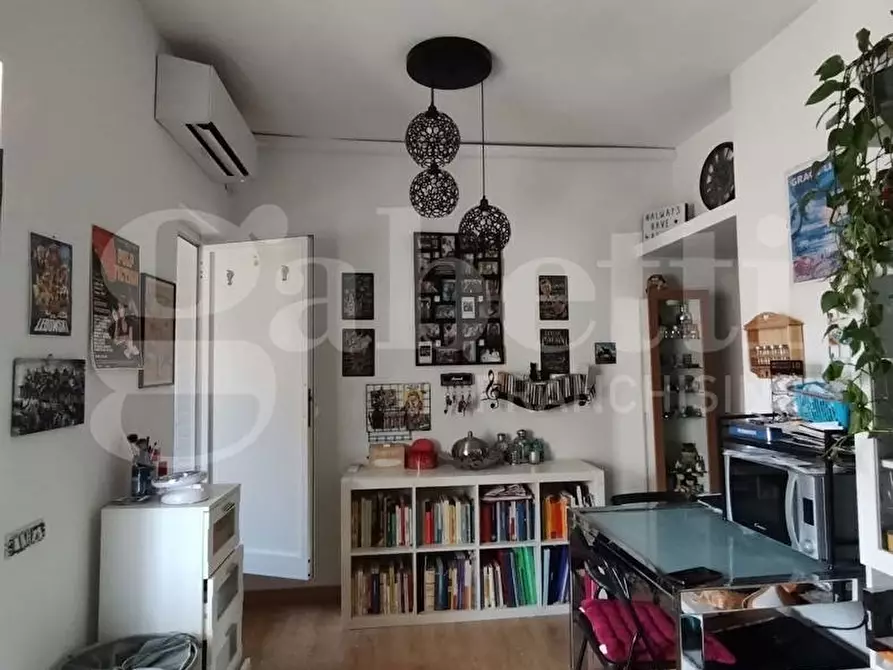 Immagine 4 di Appartamento in vendita  in Via delle Palme, 87 a Roma