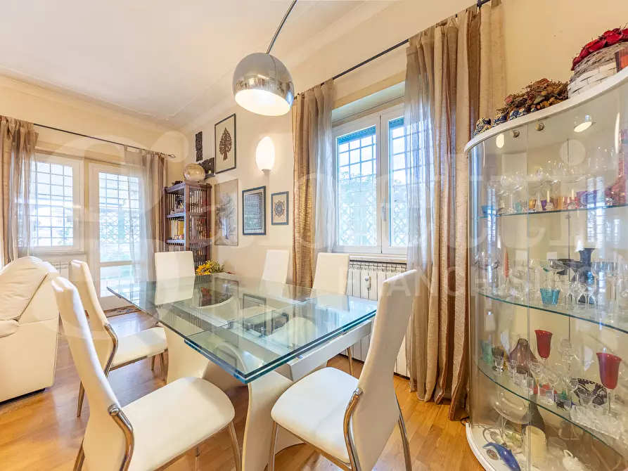 Immagine 16 di Attico in vendita  in Via Pietro Maffi, 144 a Roma