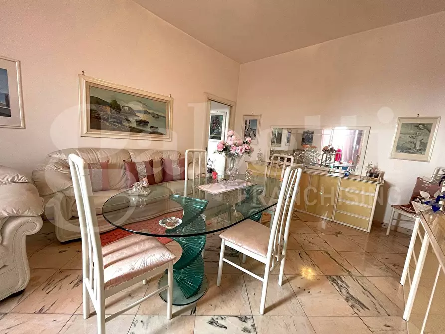 Immagine 4 di Appartamento in vendita  in Via Lungomare G. Caboto, 216 a Gaeta