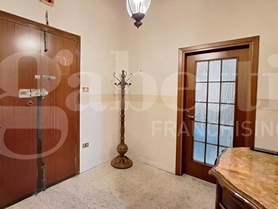 Immagine 4 di Appartamento in vendita  in Via Salvatore Trinchese a Napoli