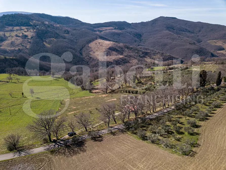 Immagine 14 di Rustico / casale in vendita  in Via DON GIULIO BARBANI, 1 a Assisi