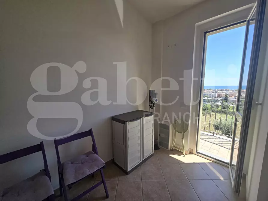 Immagine 9 di Appartamento in vendita  in Via vascello, 9 a Tortoreto
