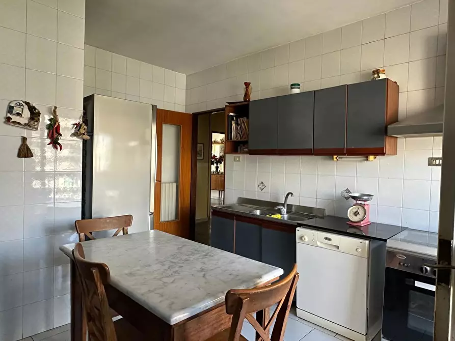 Immagine 14 di Appartamento in vendita  in Via Mario Pomilio, 9 a Napoli