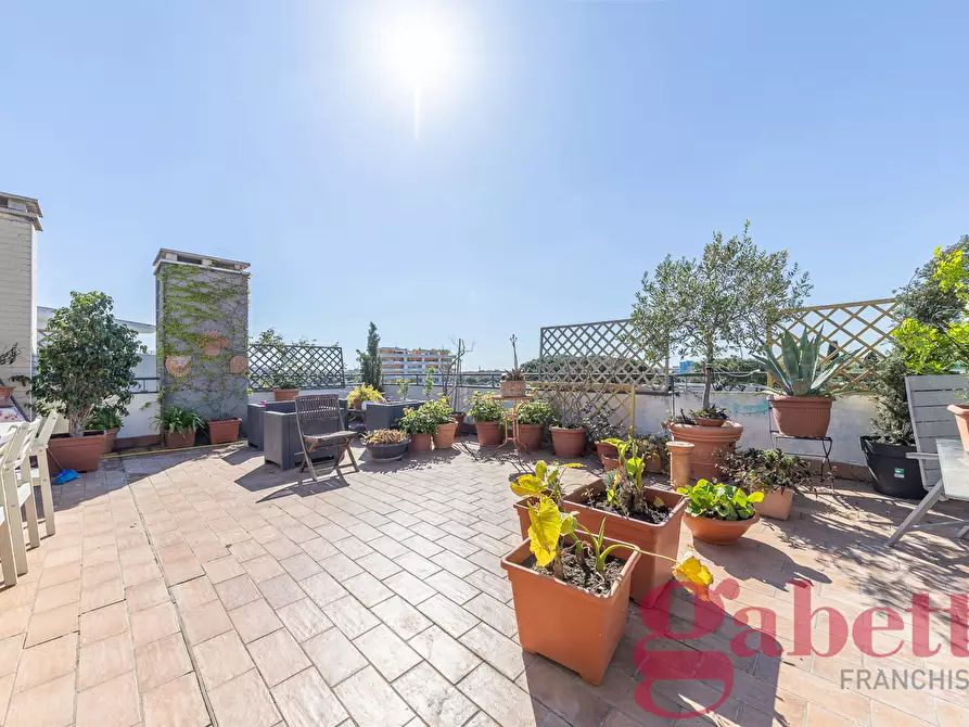 Immagine 4 di Attico in vendita  in Via Cardinal Celso Costantini, 4 a Roma