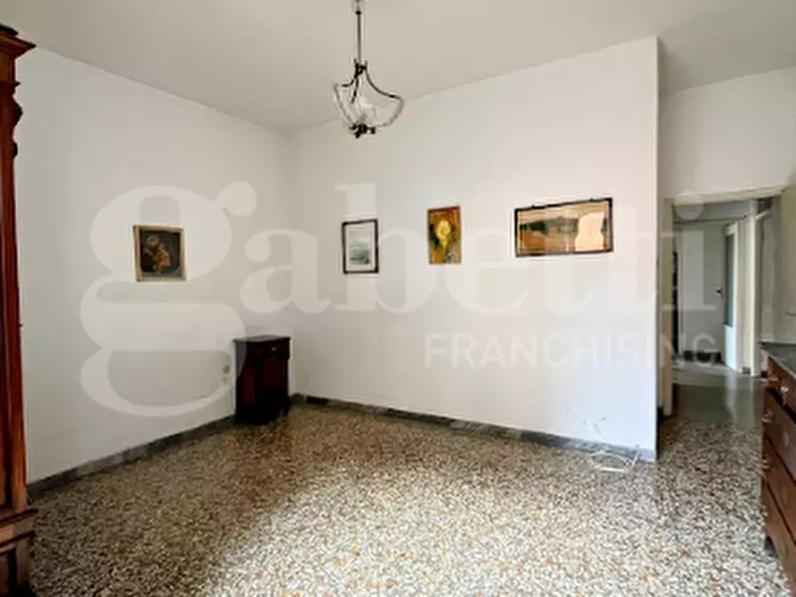 Immagine 9 di Appartamento in vendita  in Via Francesco Bulgarini a Tivoli