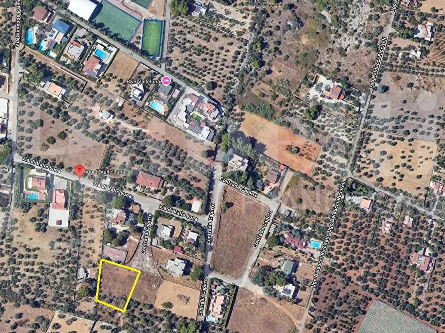 Immagine 4 di Terreno residenziale in vendita  in Via Di Valle Luna a Trani