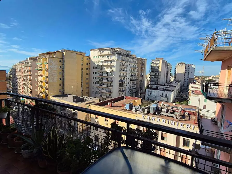 Immagine 38 di Appartamento in vendita  in Piazza Enrico De Nicola, 5 a Torre Annunziata