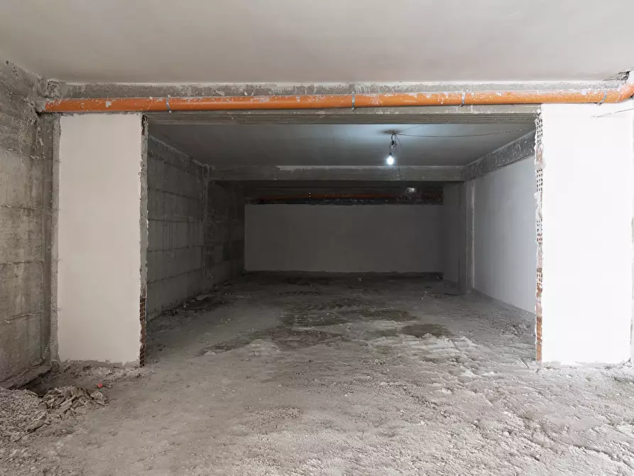 Immagine 17 di Appartamento in vendita  in Via San Michele, 60 a Napoli