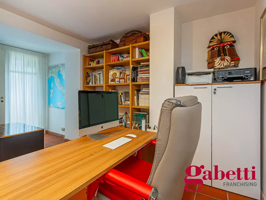 Immagine 30 di Villa in vendita  in Via Montenuovo Licola Patria, 138 a Pozzuoli