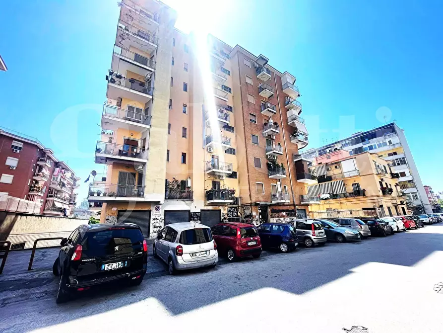 Immagine 1 di Ufficio in vendita  in Via Aquileia a Napoli