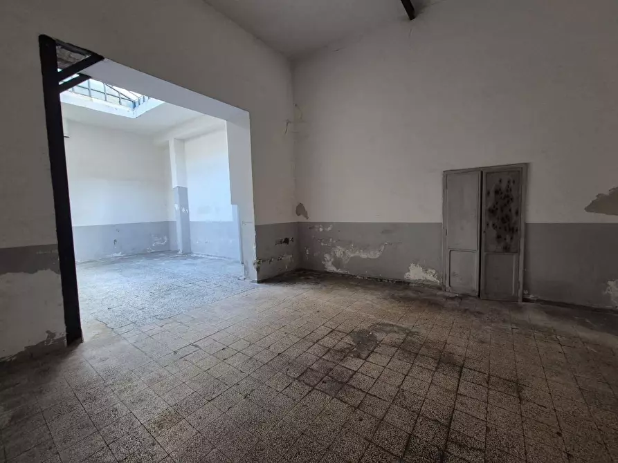 Immagine 4 di Magazzino in affitto  in Via Sant Alfonso de liguori, 71 a Torre Annunziata