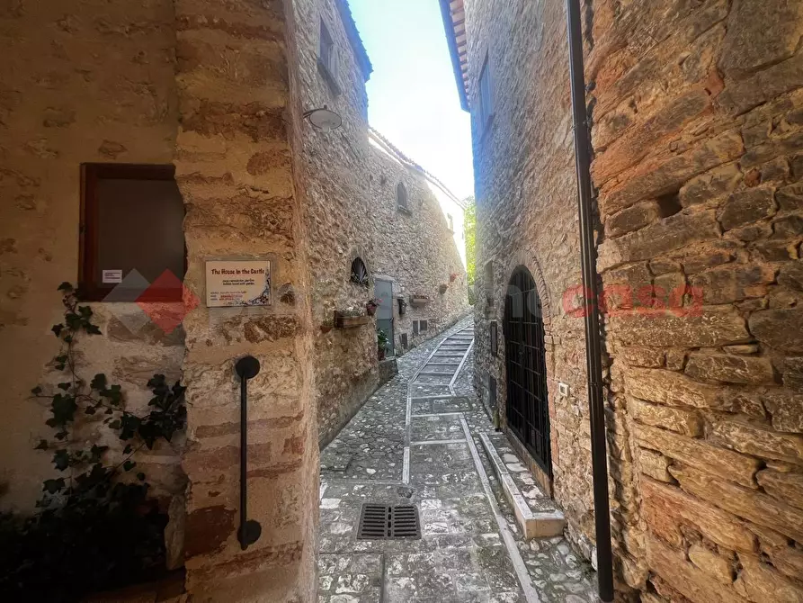 Immagine 26 di Rustico / casale in vendita  in Via FRAZIONE ACERA a Campello Sul Clitunno