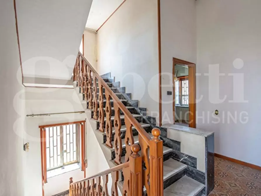 Immagine 15 di Villa in vendita  in Via Carlo de Marco a Napoli
