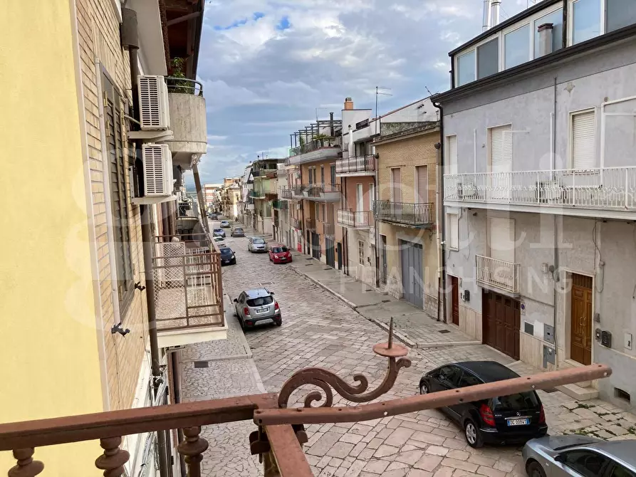 Immagine 10 di Appartamento in vendita  in Via marsala, 113 a Torremaggiore