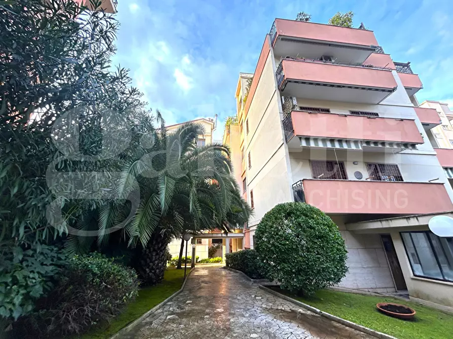 Immagine 3 di Appartamento in vendita  in Via Accademia degli Agiati, 120 a Roma