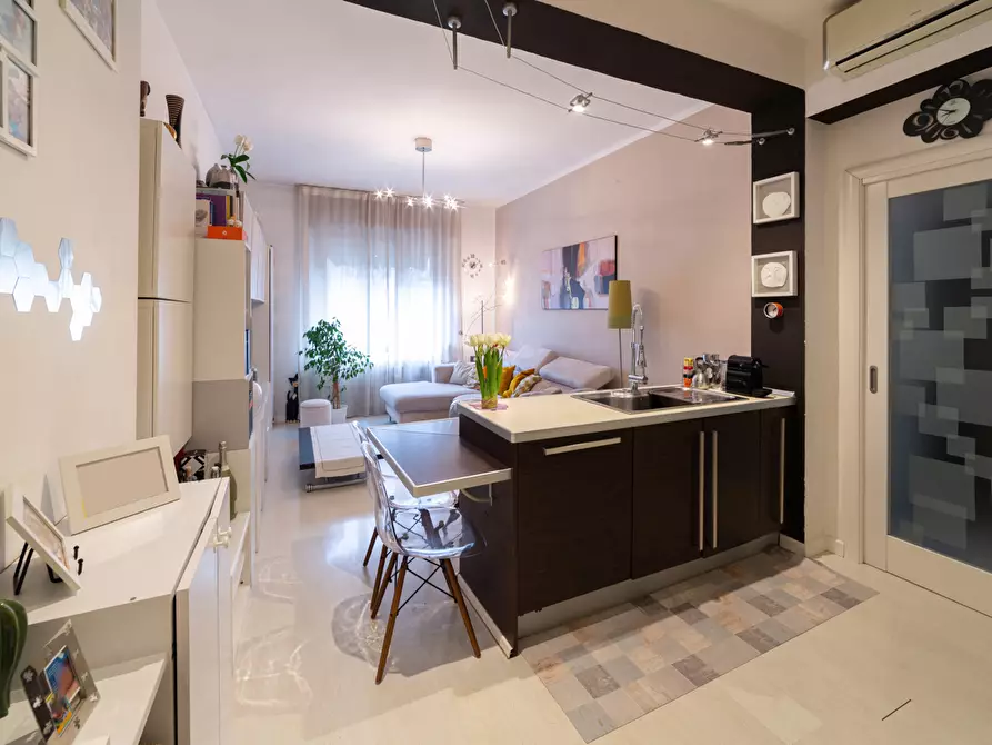 Immagine 1 di Appartamento in vendita  in Via Tito Livio, 11 a Milano