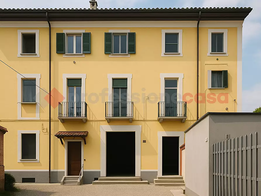 Immagine 10 di Appartamento in vendita  in Via TRENTO, 23 a Locate Di Triulzi