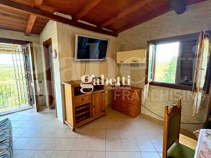 Immagine 15 di Magazzino in vendita  in LocalitÃ  Sas Enas, 2 a Padru