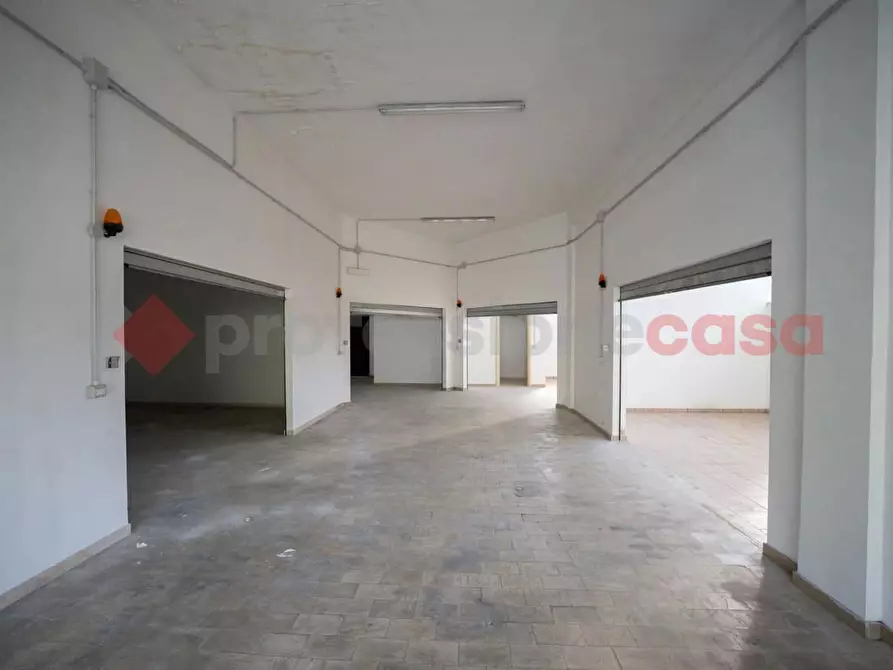 Immagine 14 di Negozio in vendita  in Via Casilina 62, 138 a Anagni