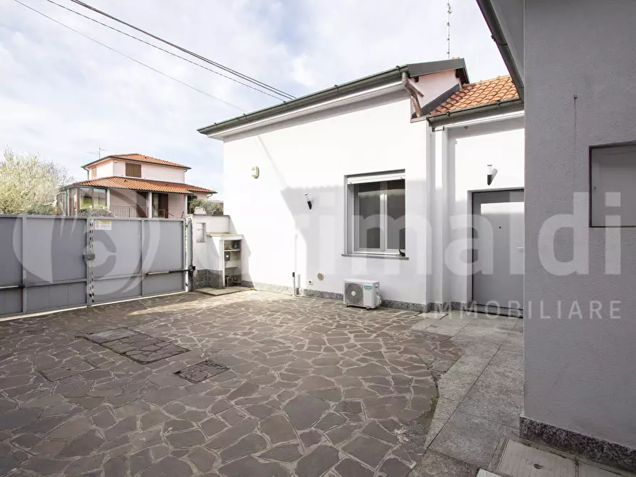 Immagine 32 di Casa indipendente in vendita  in Via Firenze, 6 a Grezzago