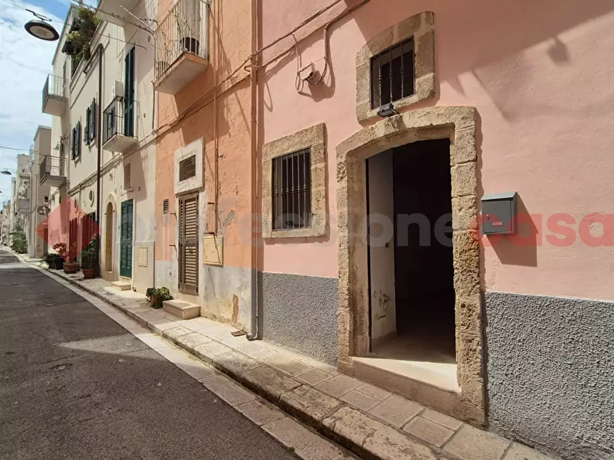 Immagine 1 di Casa indipendente in vendita  in Via CASTELFIDARDO a Monopoli
