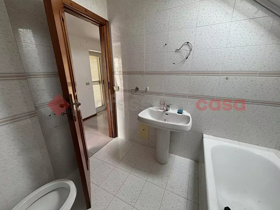 Immagine 9 di Ufficio in affitto  in Corso appio, 26 a Capua