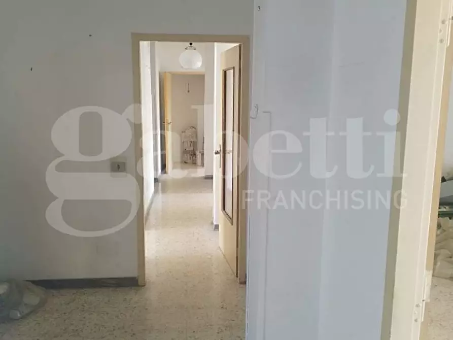 Immagine 2 di Appartamento in vendita  in Via GIULIO PASTORE, 227 a Taranto
